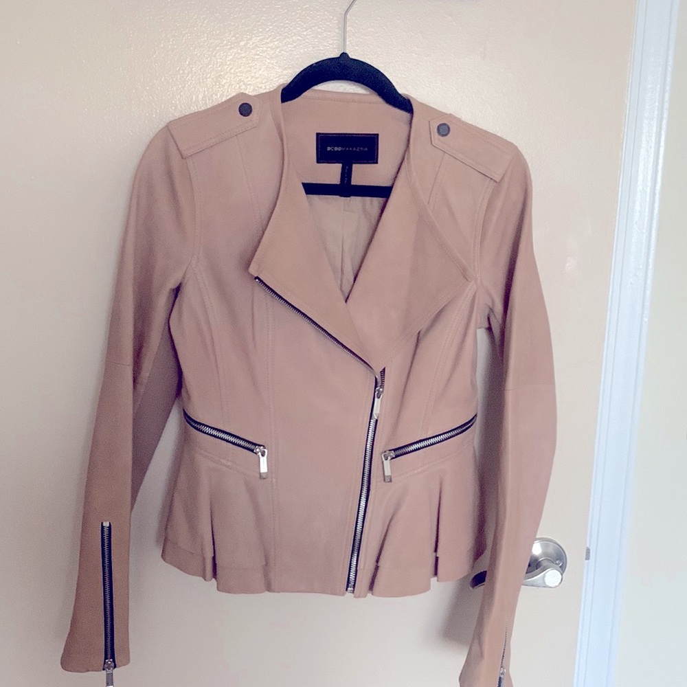 BCBG MAX AZRIA Genuine leather jacket. New